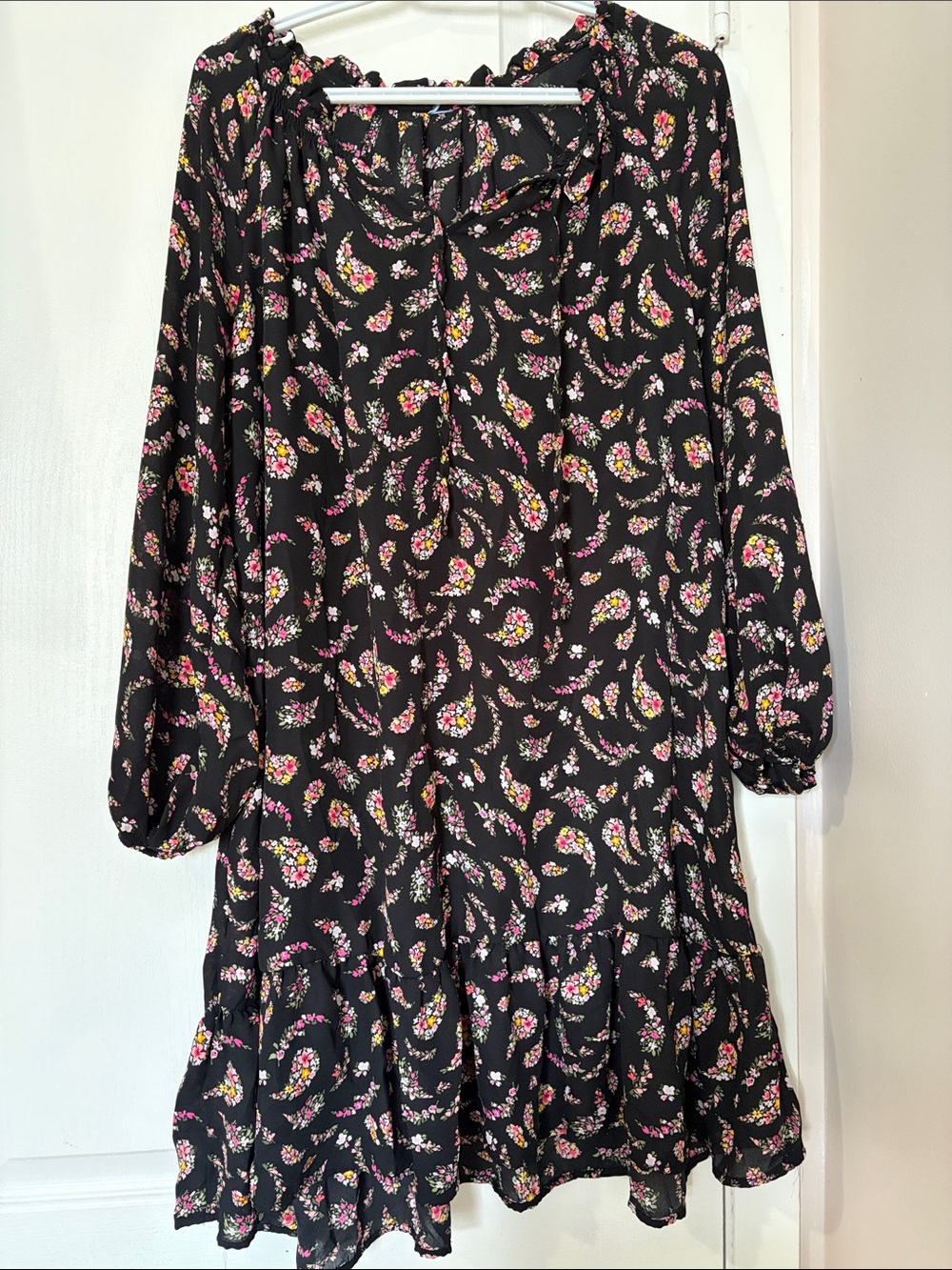 Old Navy Ruffle Paisley Print Peasant Swing Dress